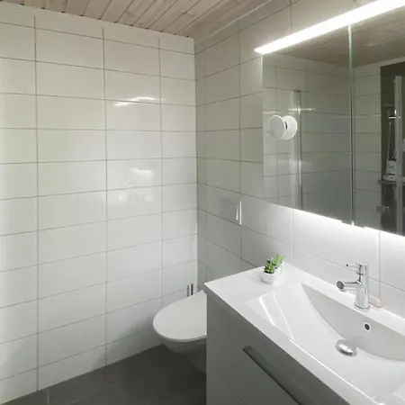 3 Bedroom Beautiful In *